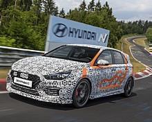 Noch getarnt: Hyundai i30 N Project C.  Foto: Auto-Medienportal.Net/Hyundai